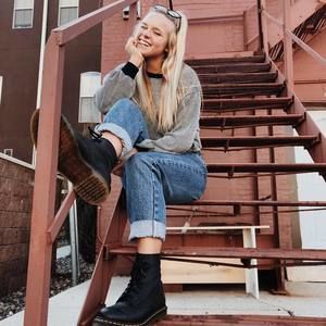 Meet your Posher, Hannah